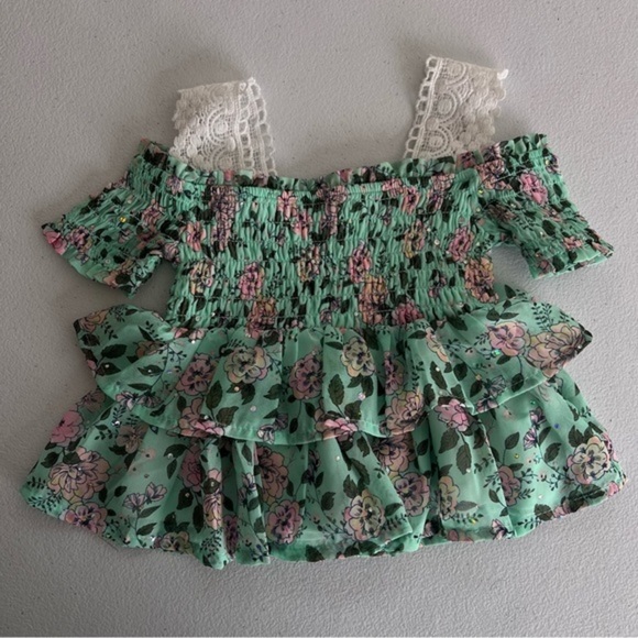 5/$25 little lass girls floral top 18 months - Picture 1 of 3